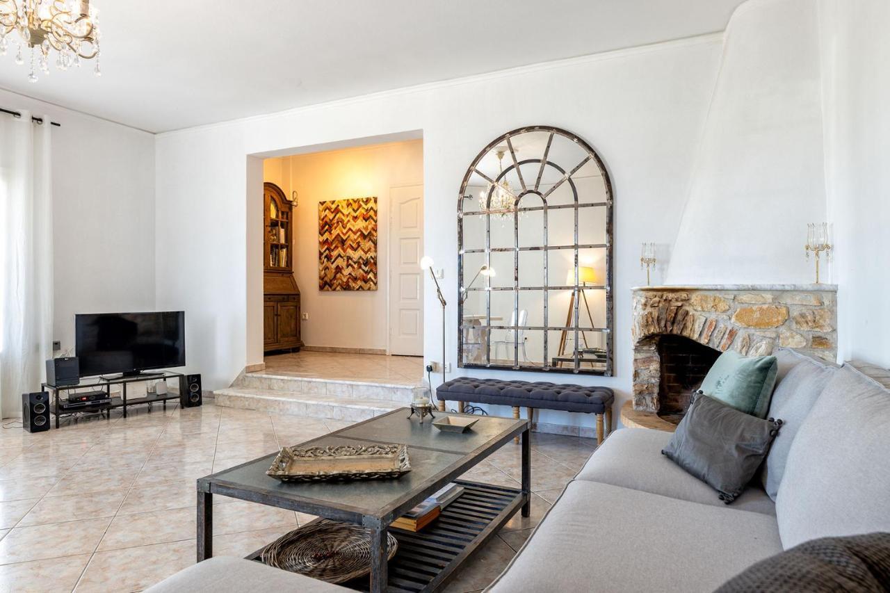 Daphne'S Lux Villa Paraspori  Dış mekan fotoğraf